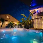 Ubytování v soukromí Evasion Tropicale - Artiste Bali & Jacuzzi 
