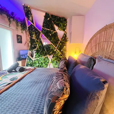 Evasion Tropicale - Artiste Bali & Jacuzzi 