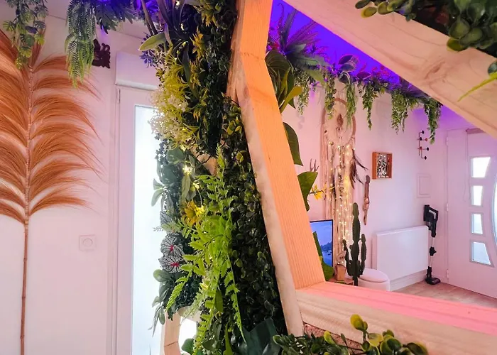 Проживание в семье Evasion Tropicale - Artiste Bali & Jacuzzi 